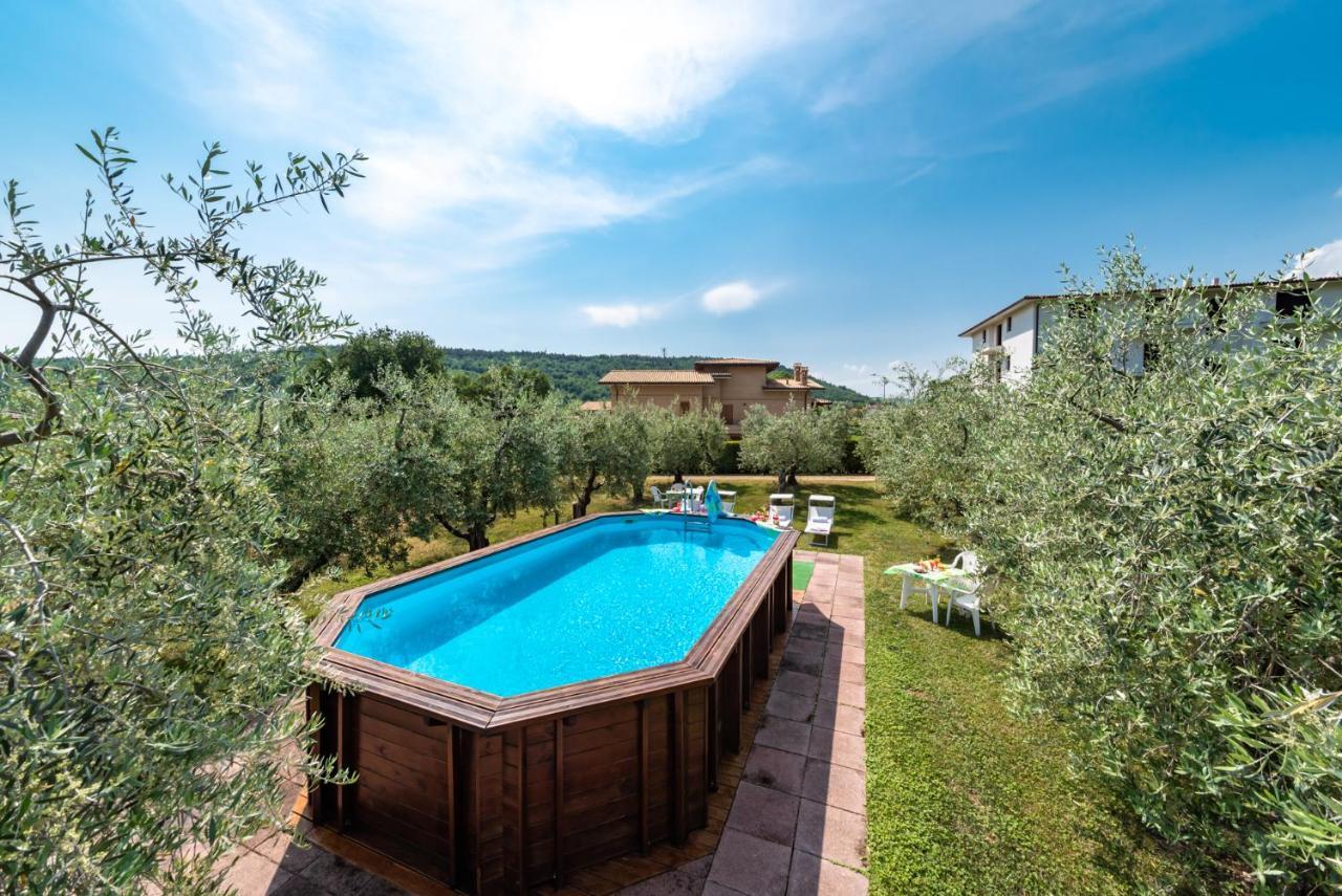 Villa Degli Ulivi Lempa Bagian luar foto