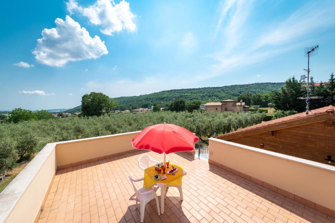 Villa Degli Ulivi Lempa Bagian luar foto